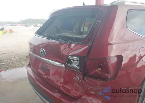 2018 Volkswagen Atlas 3.6L V6 Se/3.6L V6 Se W/Technology из США, поврежденный, VIN 1V2LR2CA5JC525315